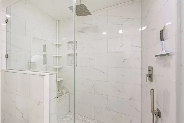 $460,000 | 5002 Beechnut Street, Houston, TX 77096