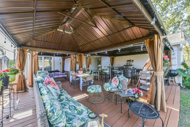 $460,000 | 5002 Beechnut Street, Houston, TX 77096