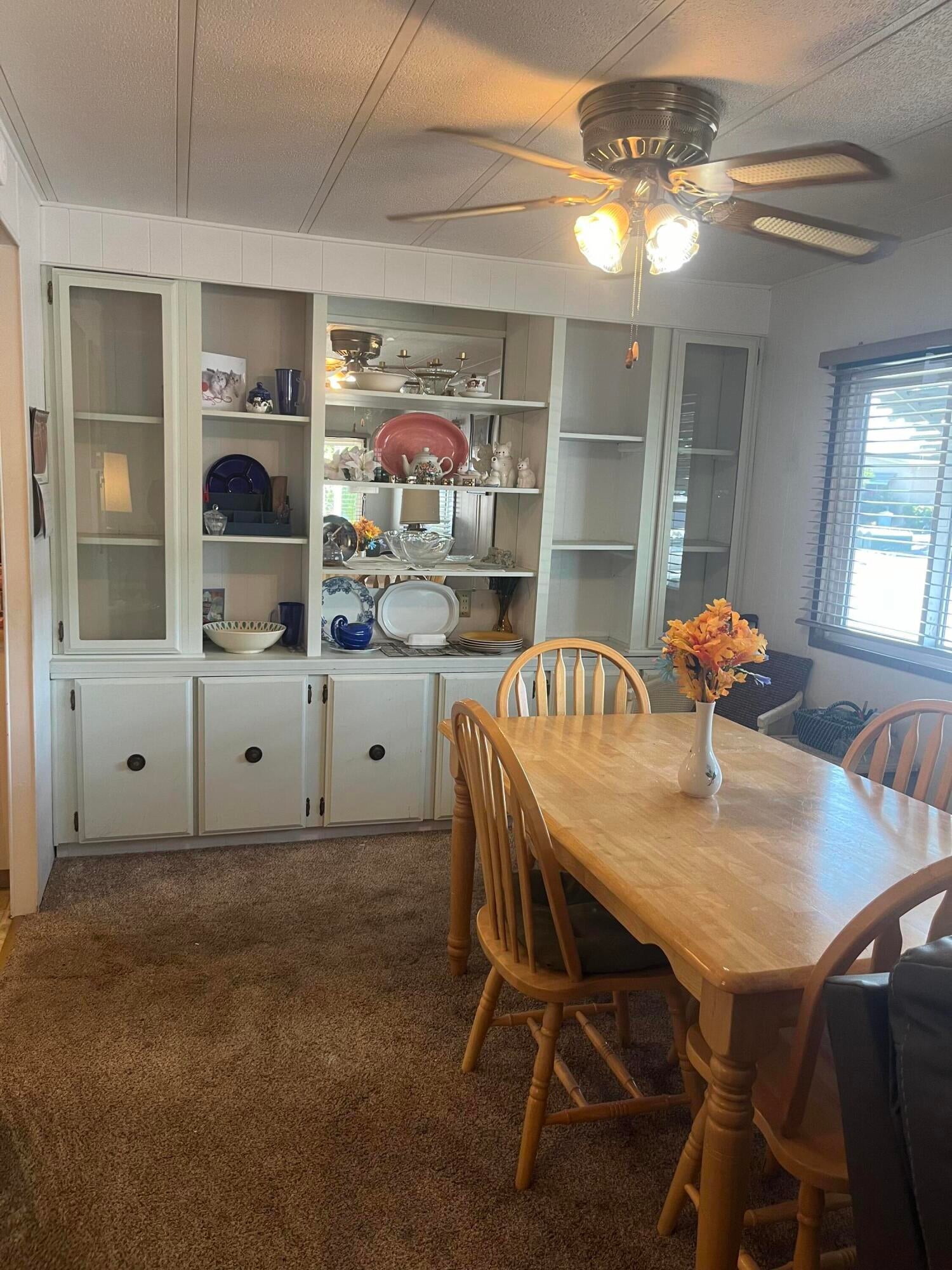 2252 West Table Rock Road, Unit 207 Medford, OR 97501 - Photo 16 of 39 Built in hutch