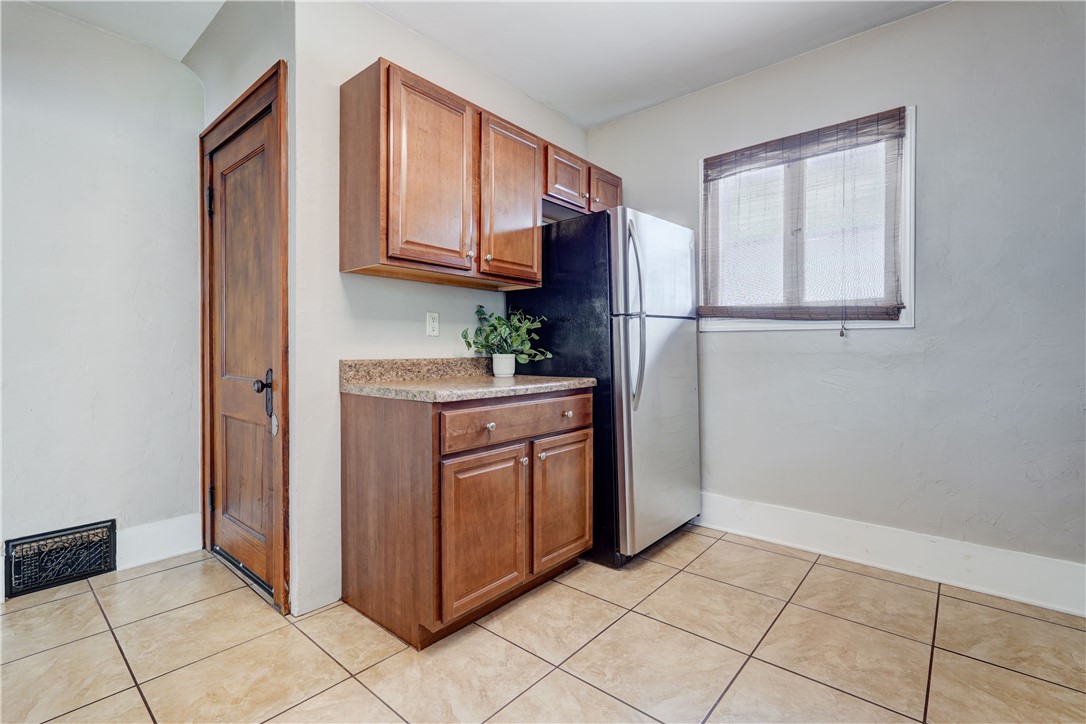 160 Marion Street Rochester, NY 14610 - Photo 13 of 28 Gallery Image 13
