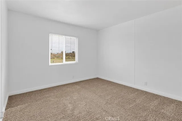 $404,800 | 6450 Maricopa Road, Phelan, CA 92371