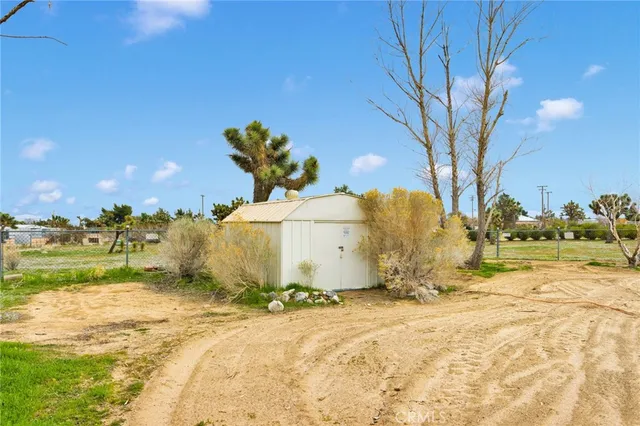 $404,800 | 6450 Maricopa Road, Phelan, CA 92371