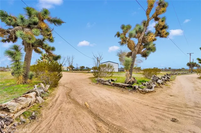 $404,800 | 6450 Maricopa Road, Phelan, CA 92371