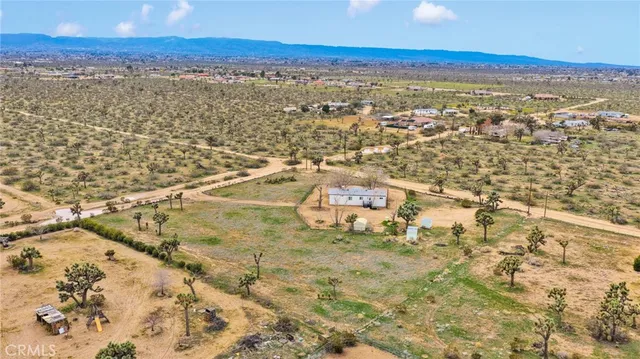 $404,800 | 6450 Maricopa Road, Phelan, CA 92371