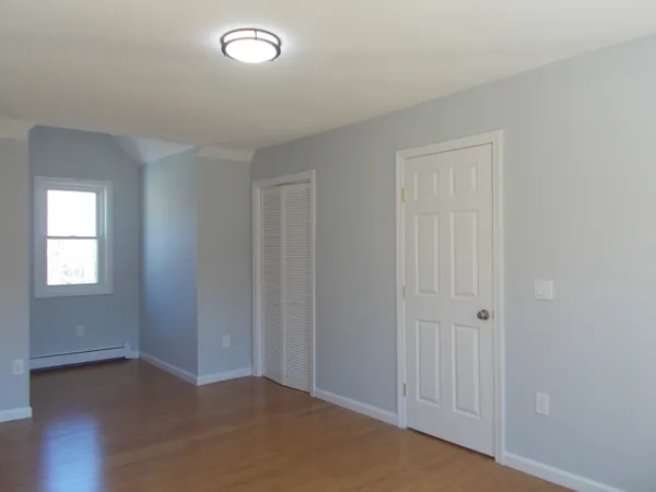 $2,900 | 288 Ginger Lane, Torrington, CT 06790