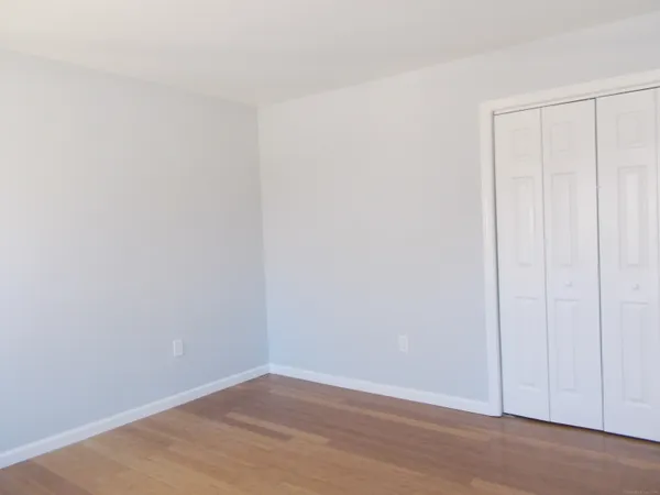 $2,900 | 288 Ginger Lane, Torrington, CT 06790