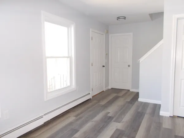 $2,900 | 288 Ginger Lane, Torrington, CT 06790