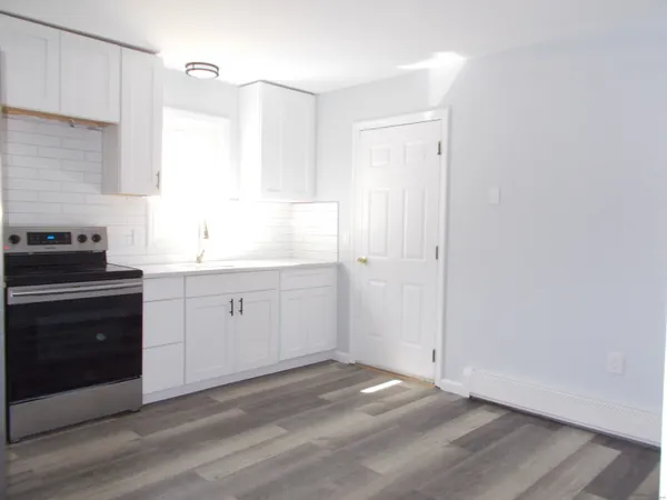 $2,900 | 288 Ginger Lane, Torrington, CT 06790