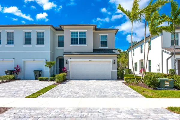 $3,400 | 6082 Carre Way, Greenacres, FL 33415