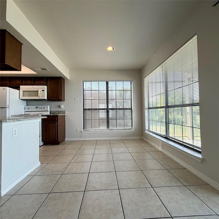 4492 Chaha Road Garland, TX 75043 - Photo 7 of 15 Gallery Image 7