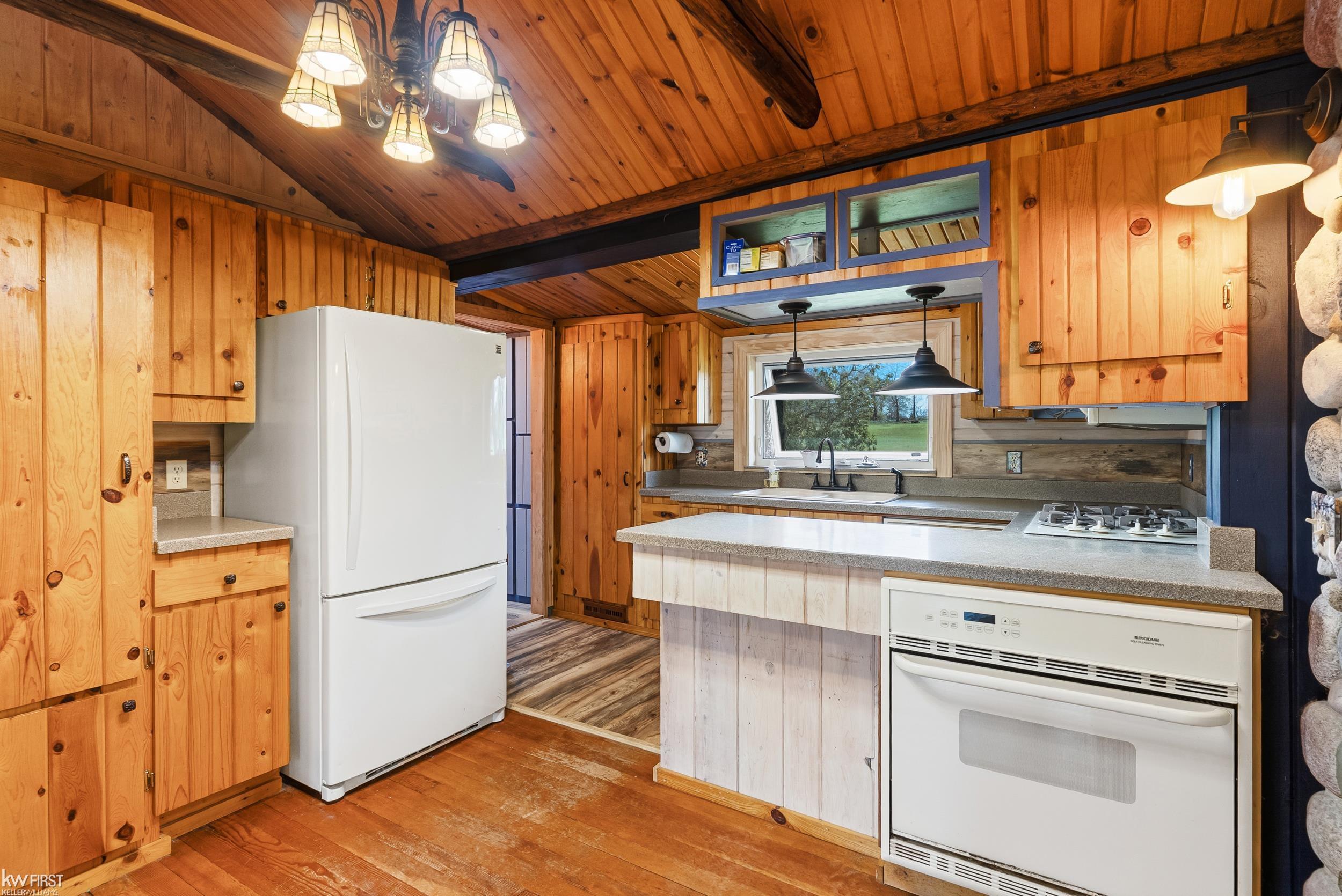 7219 Big Trail Road Holly, MI 48442 - Photo 6 of 77