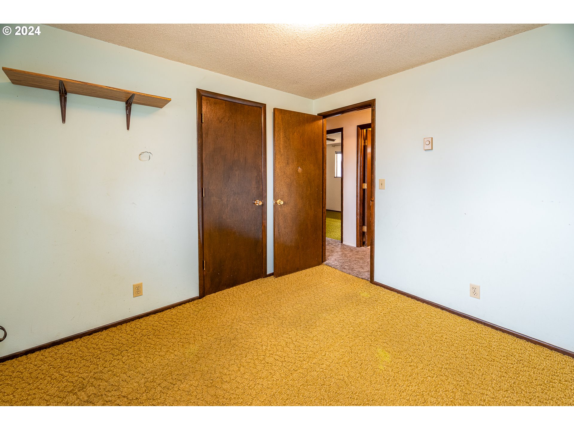666 South 37th Street Springfield, OR 97478 - Photo 20 of 31