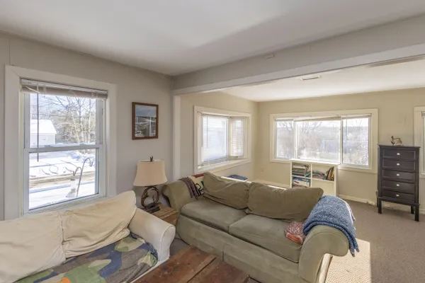 $399,000 | 27 Lawrence Avenue, Thomaston, ME 04861