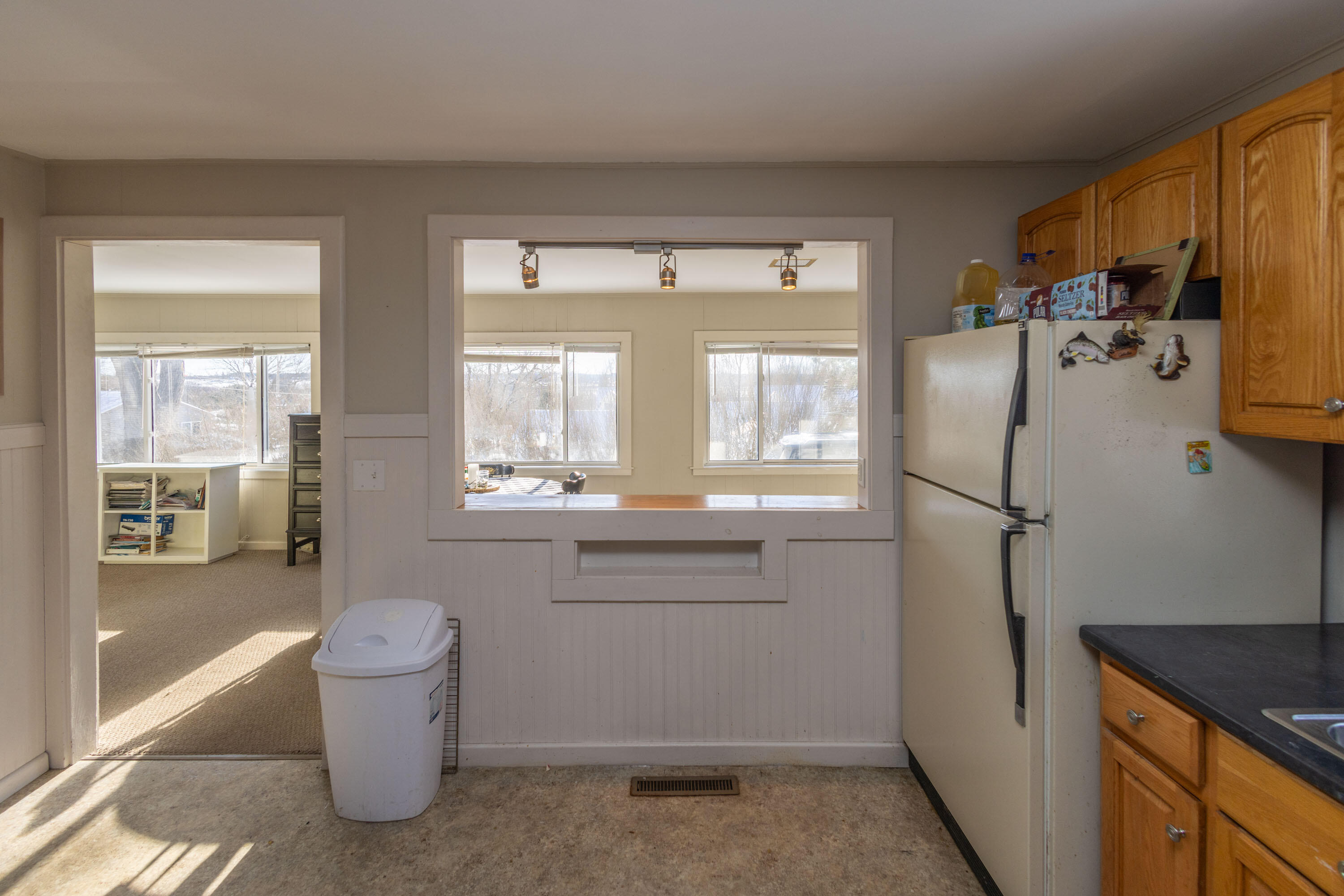 27 Lawrence Avenue Thomaston, ME 04861 - Photo 17 of 72 _SMC4666