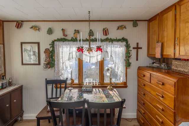 $399,000 | 27 Lawrence Avenue, Thomaston, ME 04861