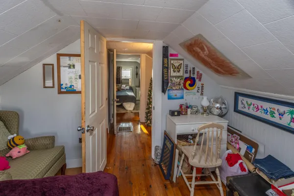 $399,000 | 27 Lawrence Avenue, Thomaston, ME 04861