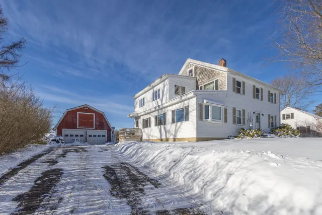 $399,000 | 27 Lawrence Avenue, Thomaston, ME 04861