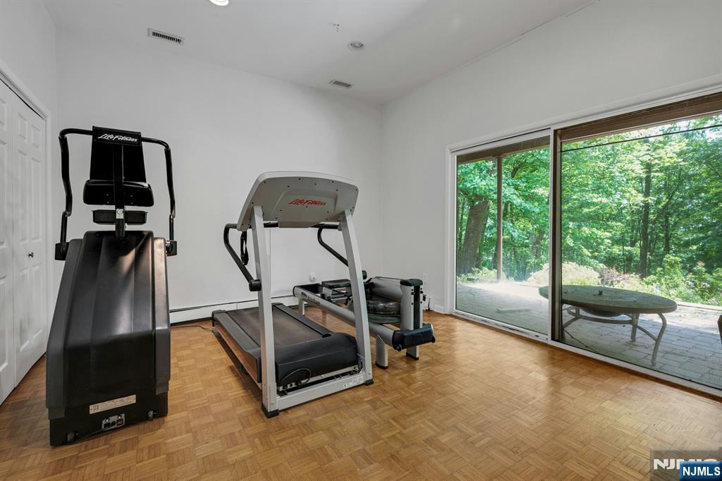 737 Ridge Road Butler, NJ 07405 - Photo 26 of 31