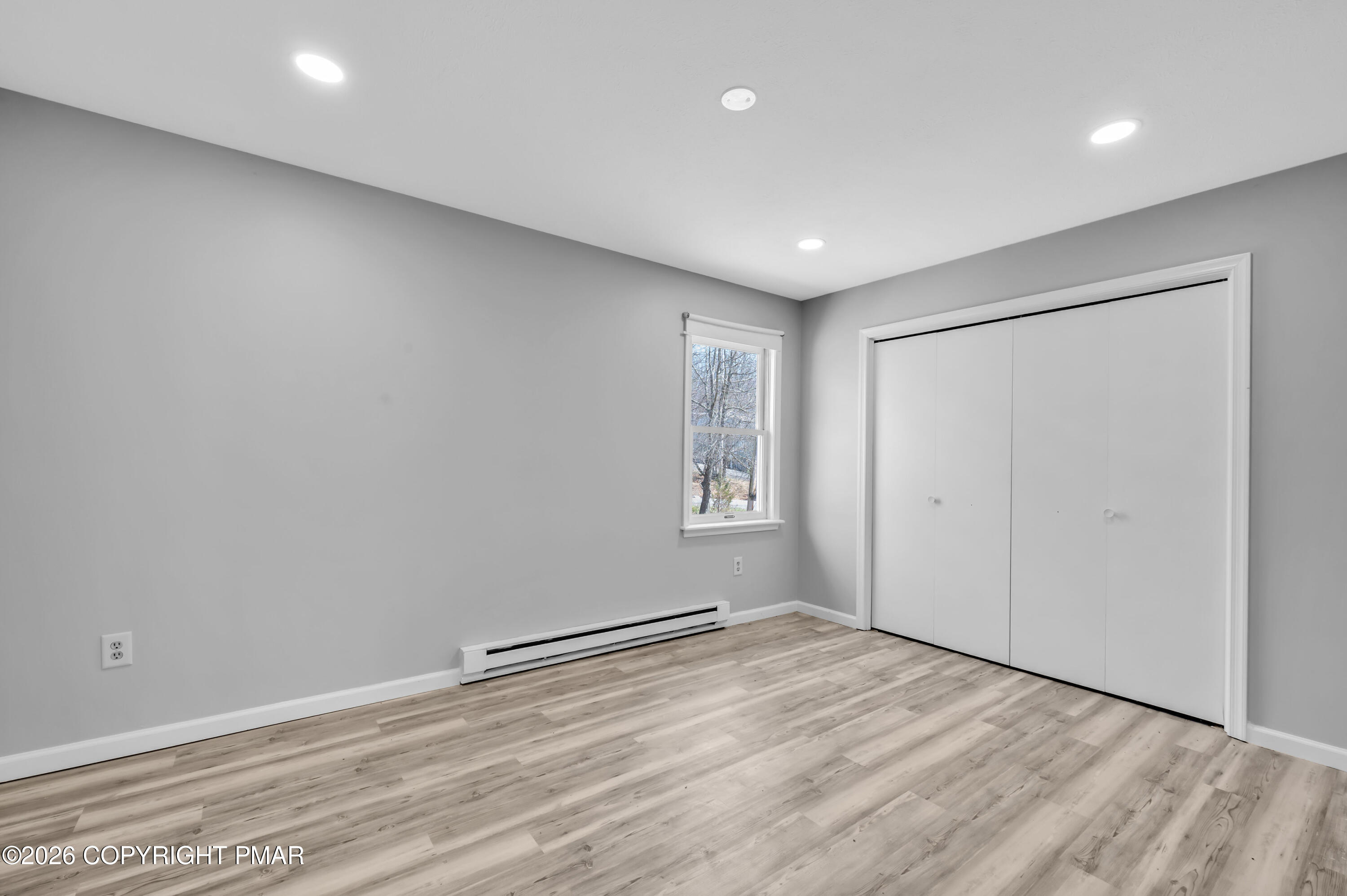 1093 Lancaster Drive Bushkill, PA 18324 - Photo 22 of 41 CHR_2145