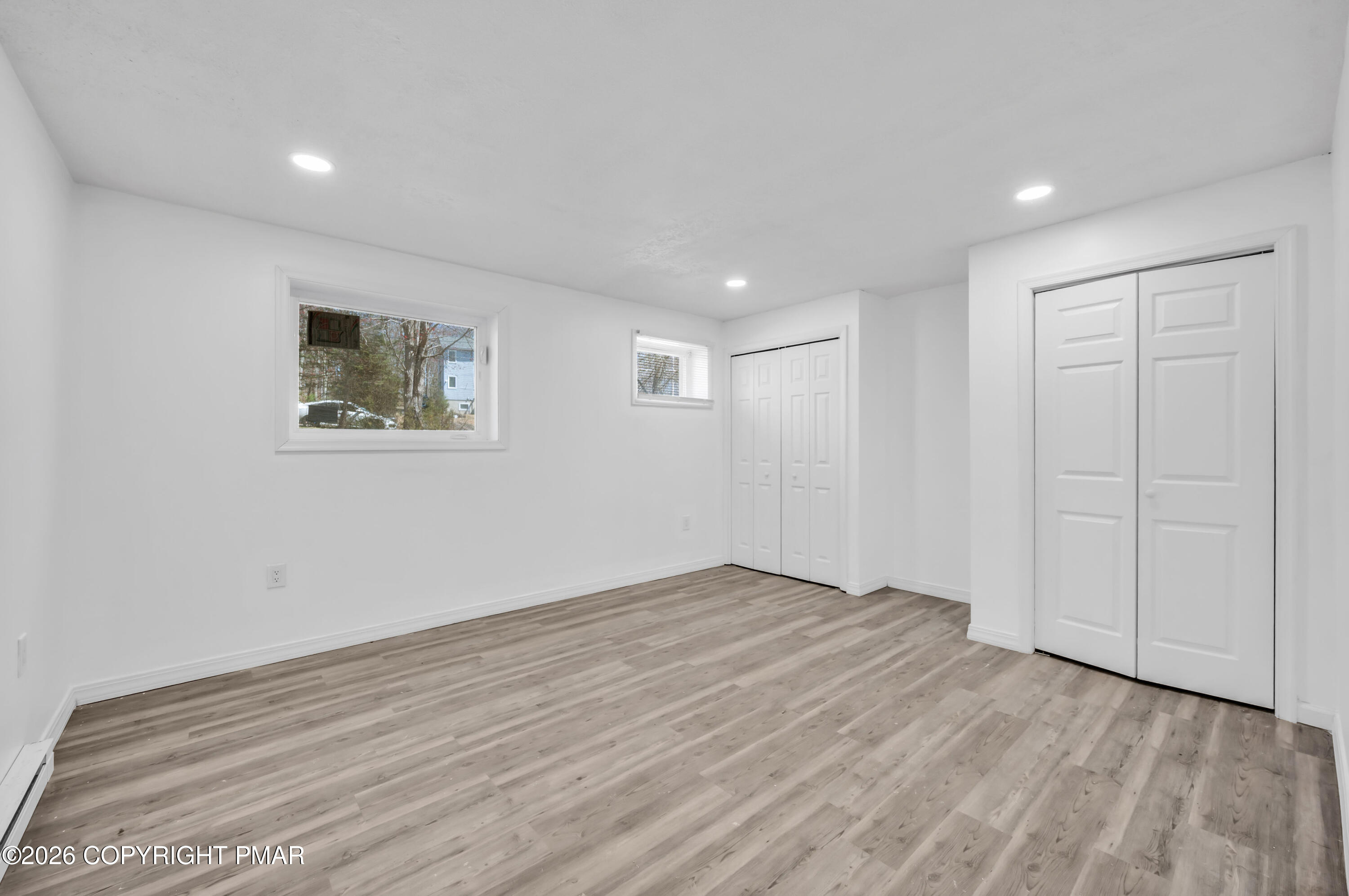 1093 Lancaster Drive Bushkill, PA 18324 - Photo 32 of 41 CHR_2223