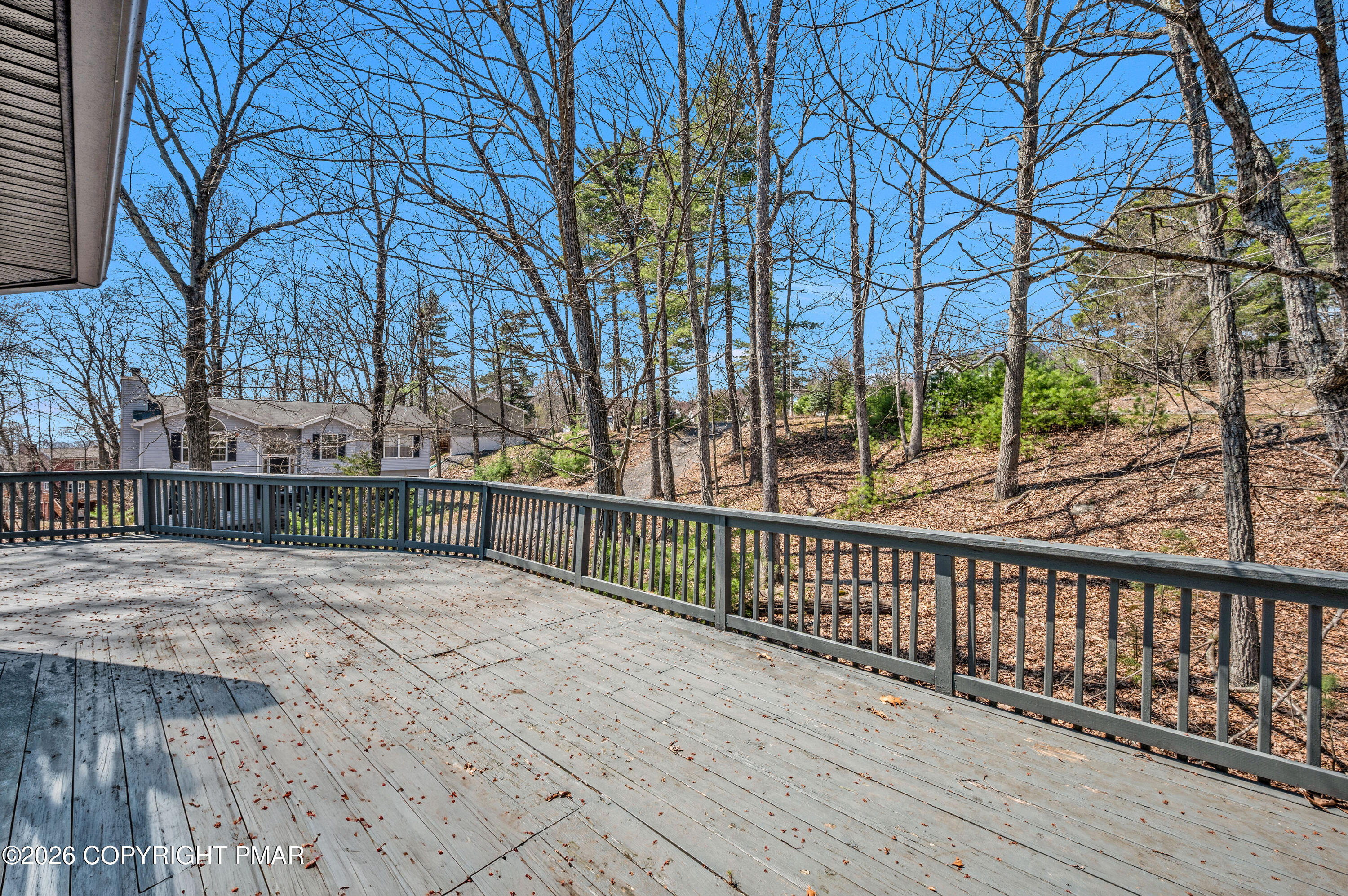 1093 Lancaster Drive Bushkill, PA 18324 - Photo 41 of 41 CHR_2211