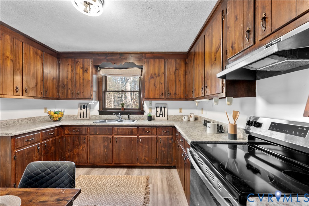 4905 Old Buckingham Road Powhatan, VA 23139 - Photo 11 of 45 Gallery Image 11