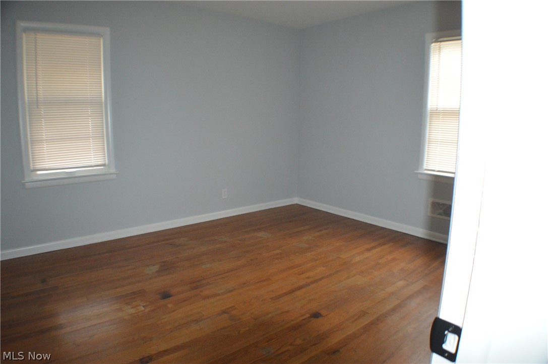 1332 Inman Street Akron, OH 44306 - Photo 11 of 30