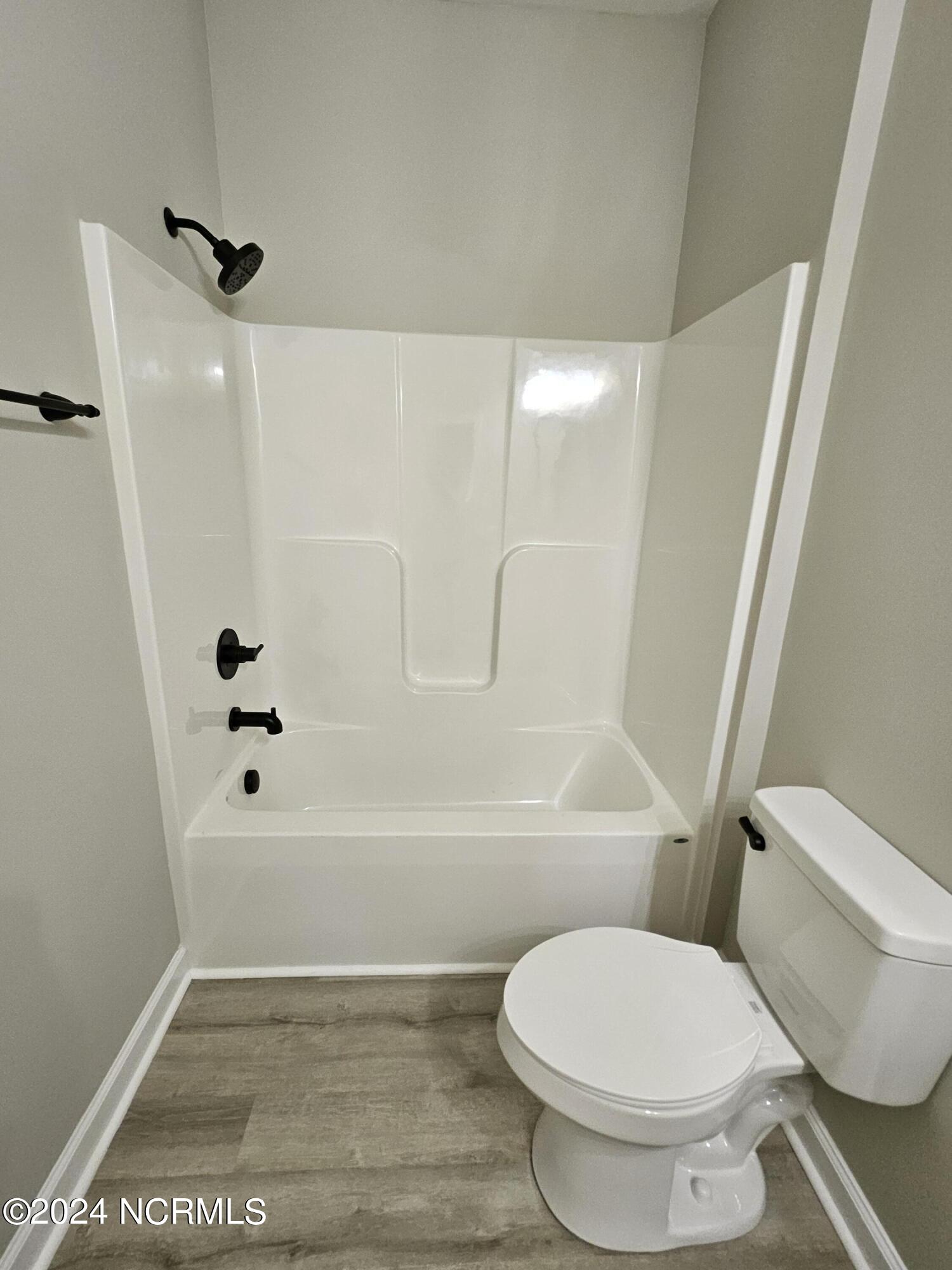 1015 Oberry Road Dudley, NC 28333 - Photo 22 of 26 Guest Bathroom