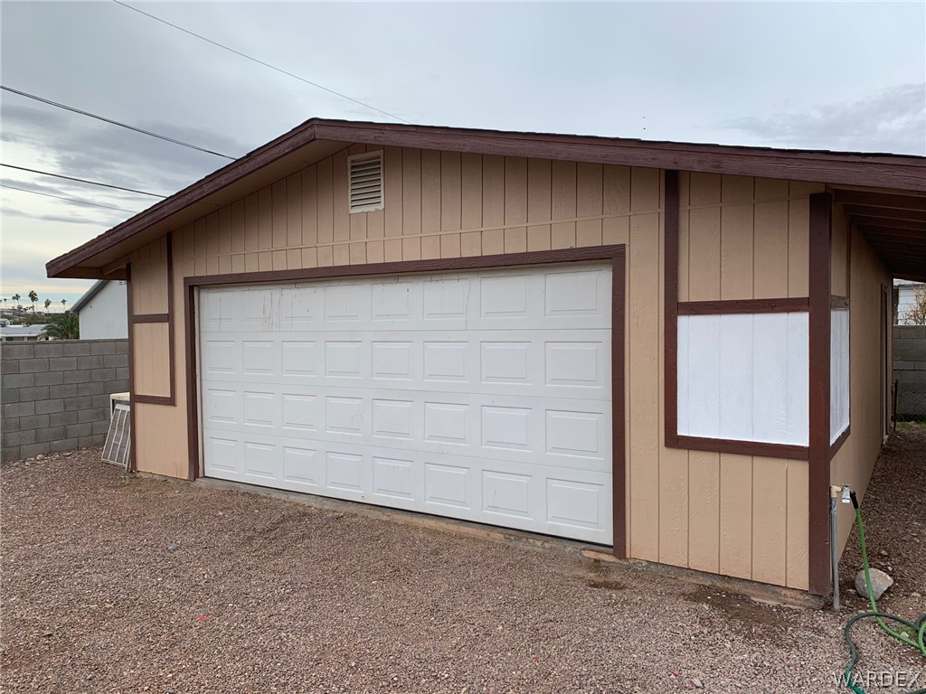 1128 Ramar Road Bullhead City, AZ 86442 - Photo 4 of 26