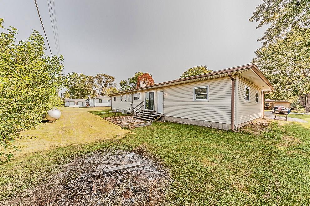 6592 Reed Road Pittsboro, IN 46167 - Photo 21 of 24 Gallery Image 21