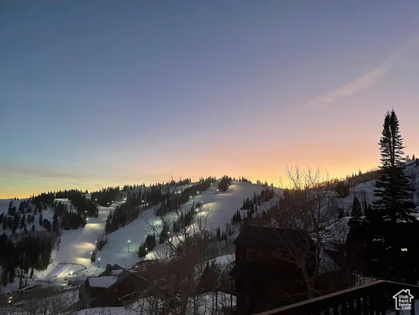 $825,000 | 6822 Aspen Drive, Unit 29, Eden, UT 84310