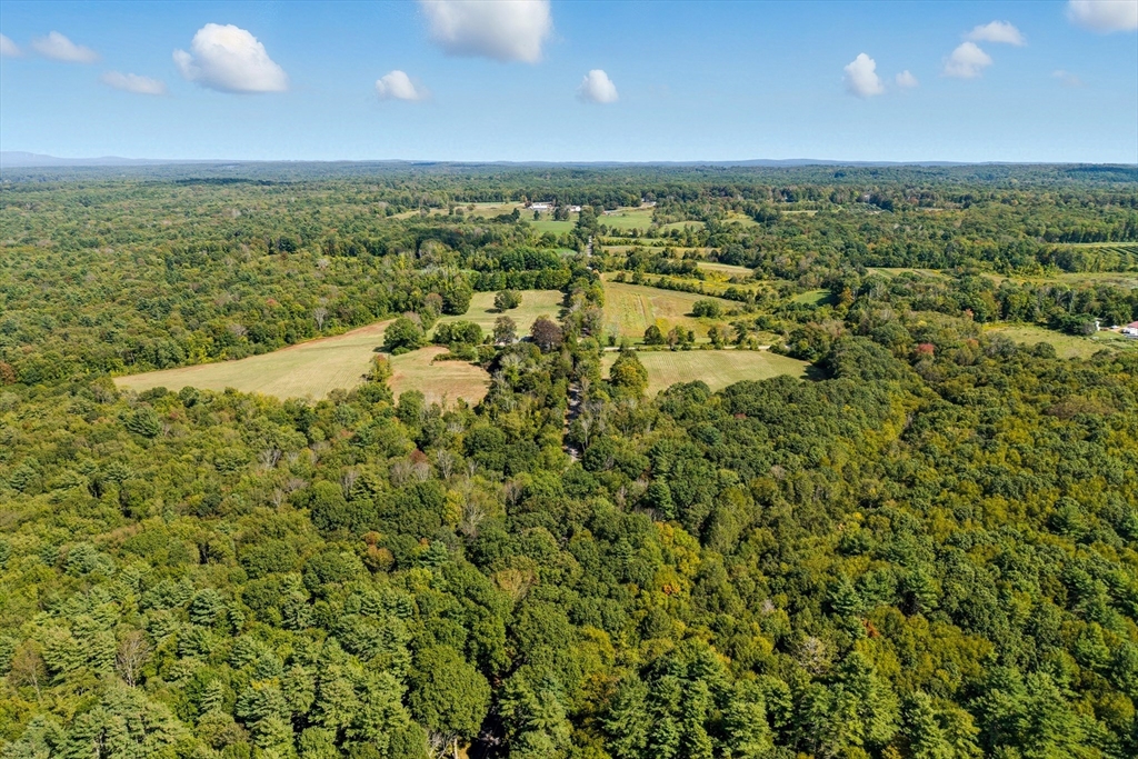 716 Hardwick Road New Braintree, MA 01531 - Photo 6 of 15 a view of an ocean