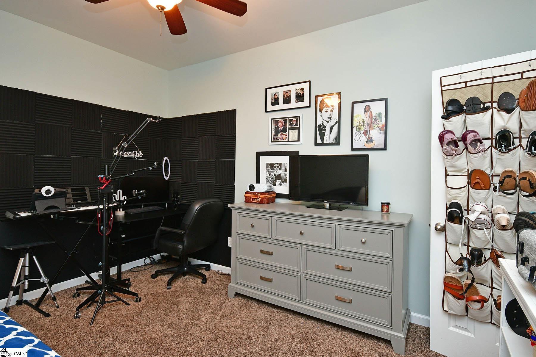 200 Red Orchid Road Simpsonville, SC 29681 - Photo 28 of 36 Gallery Image 28