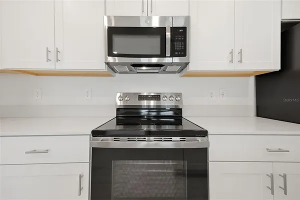 $2,500 | 10815 Ichetucknee Way, New Port Richey, FL 34655