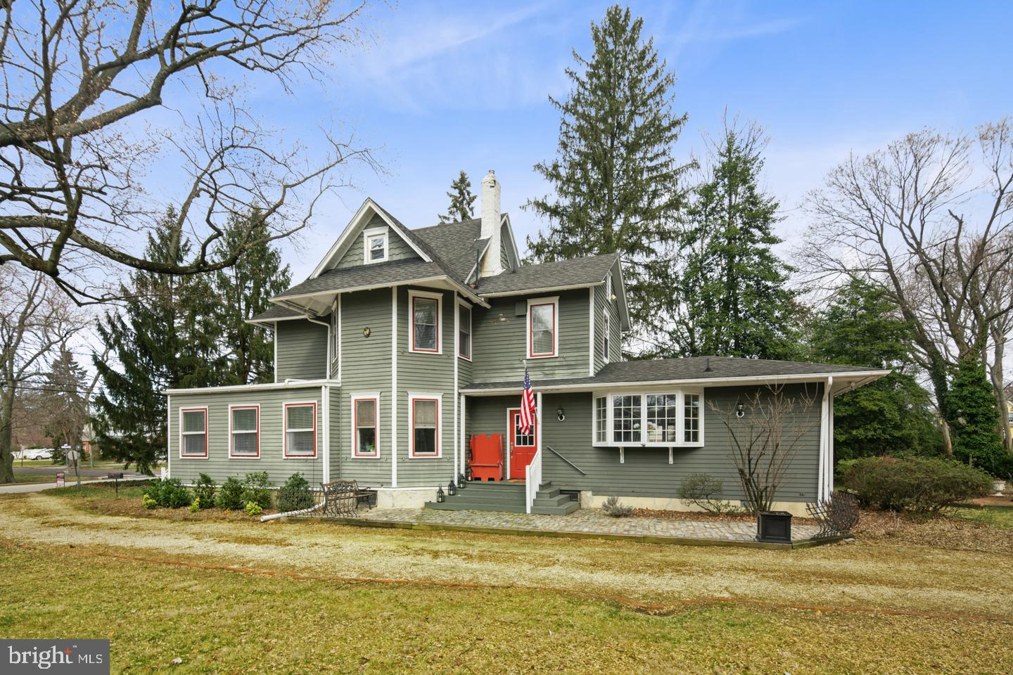 605 Chews Landing Road Haddonfield, NJ 08033 - Photo 1 of 37 Exterior Side View