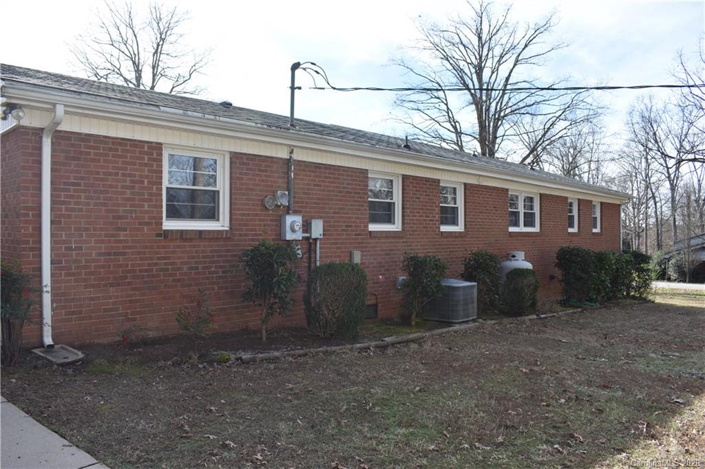 441 Sunset Memorial Road Forest City, NC 28043 - Photo 25 of 31 Gallery Image 25