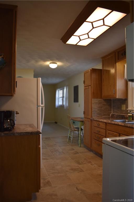 441 Sunset Memorial Road Forest City, NC 28043 - Photo 10 of 31 Gallery Image 10