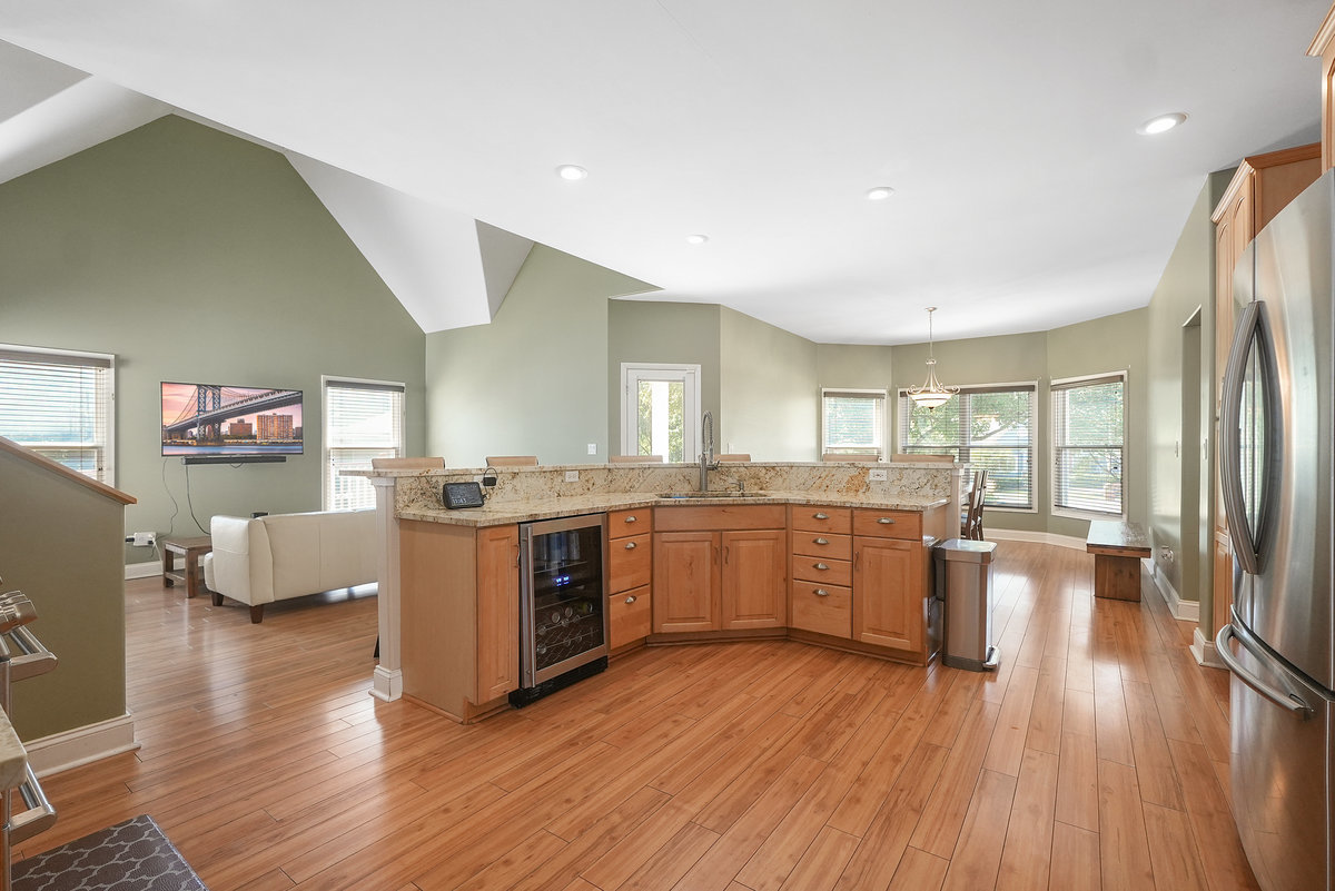 24221 Camelot Road Shorewood, IL 60404 - Photo 19 of 45 Gallery Image 19