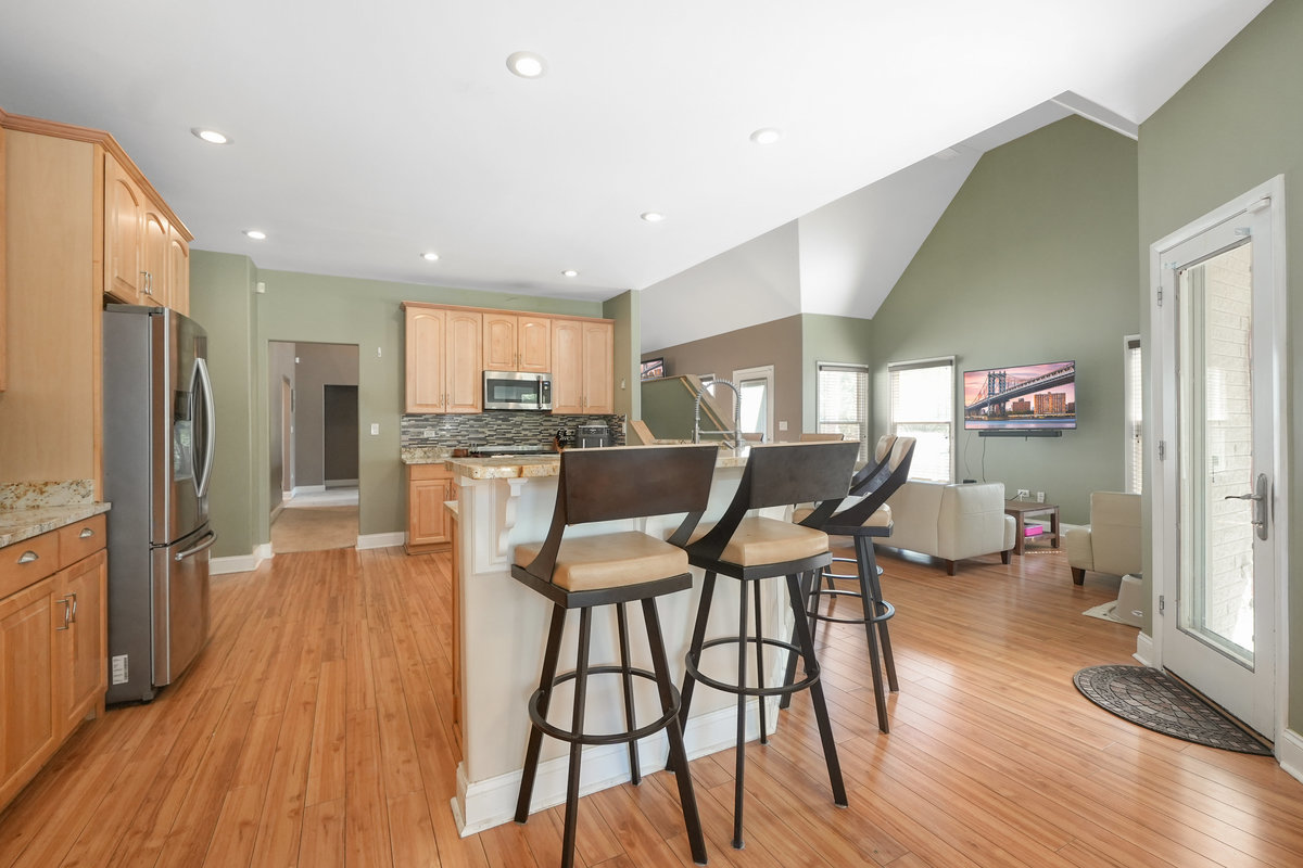 24221 Camelot Road Shorewood, IL 60404 - Photo 20 of 45 Gallery Image 20