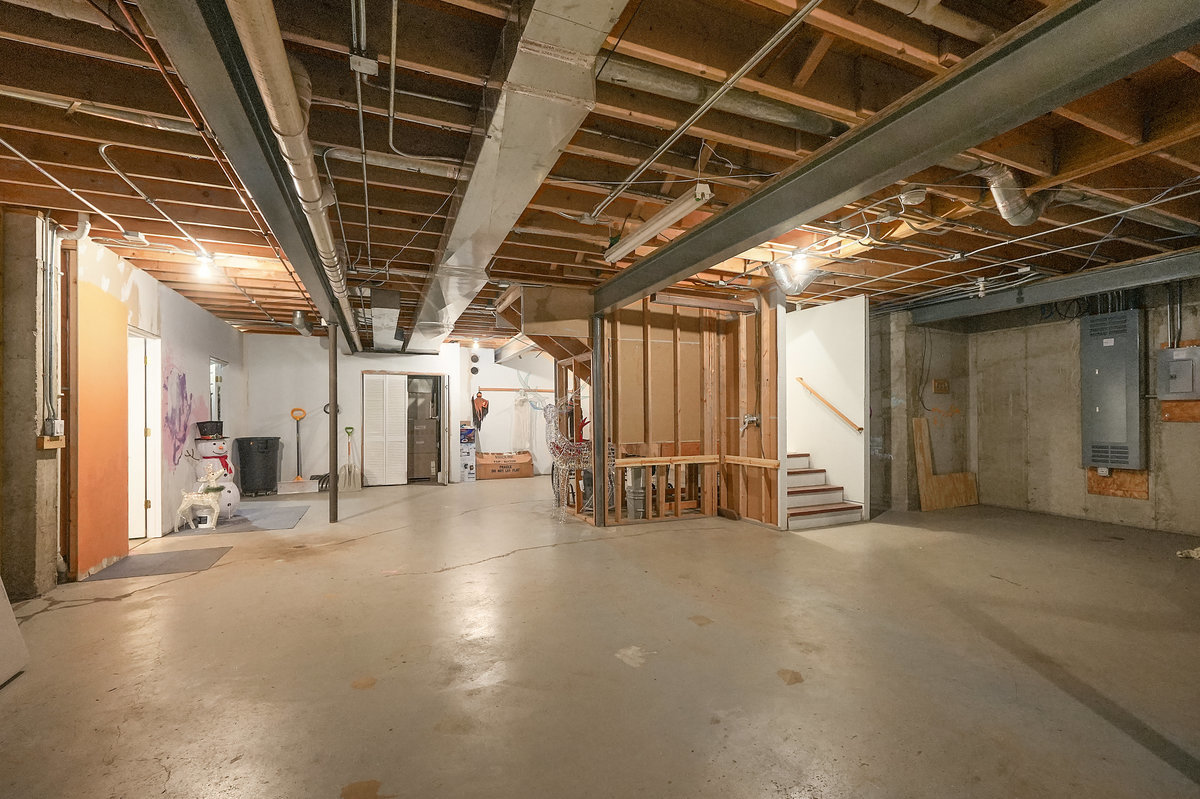 24221 Camelot Road Shorewood, IL 60404 - Photo 39 of 45 Gallery Image 39
