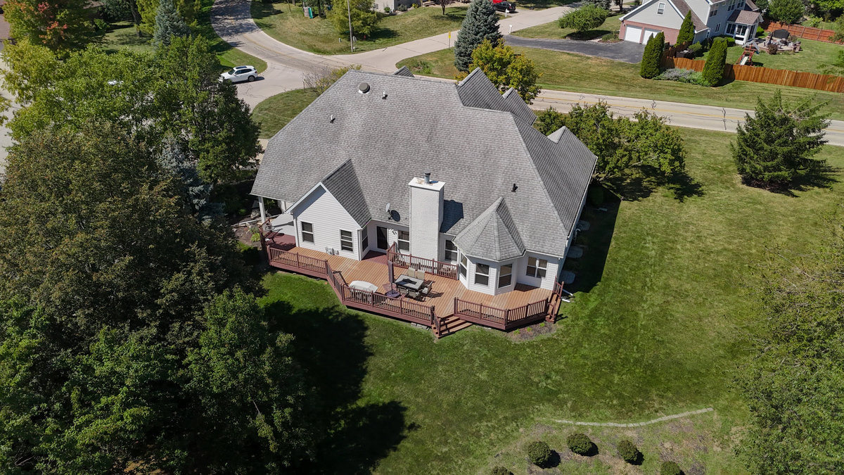 24221 Camelot Road Shorewood, IL 60404 - Photo 9 of 45 Gallery Image 9