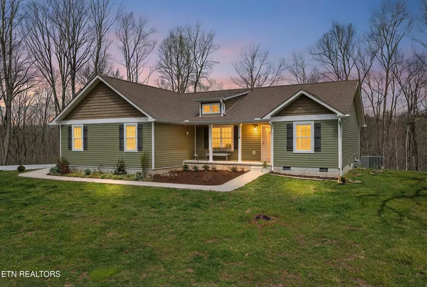 $420,000 | 736 Poston Drive, Monterey, TN 38574