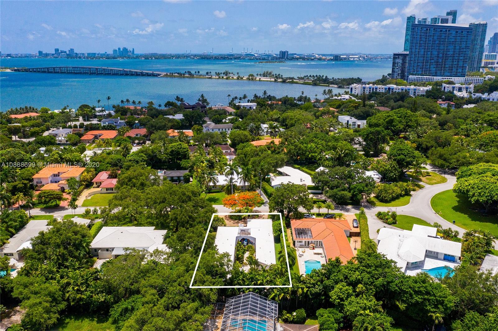 621 Island Road Miami, FL 33137 - Photo 39 of 39 an aerial view of multiple house