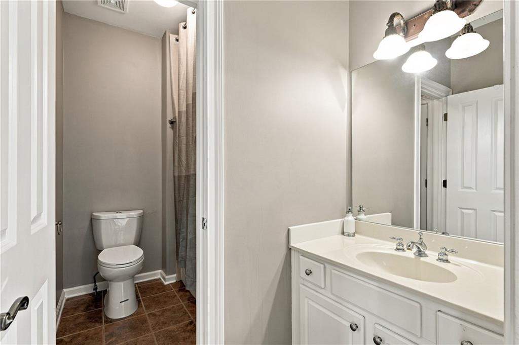1699 Harlington Road Smyrna, GA 30082 - Photo 37 of 50 Gallery Image 37