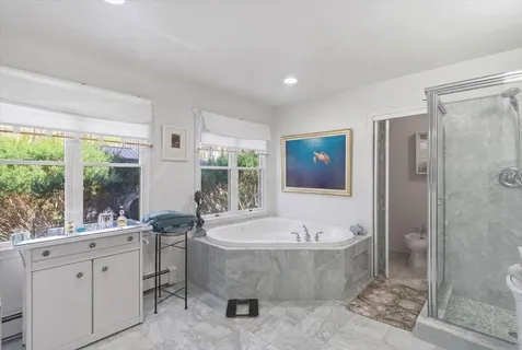$1,851,000 | 121 Montauk Highway, Quogue, NY 11959