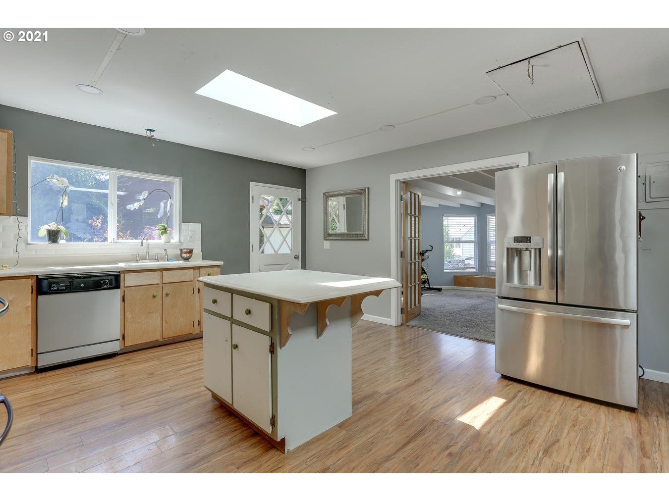 11570 Northwest West Road Portland, OR 97229 - Photo 12 of 32 Gallery Image 12