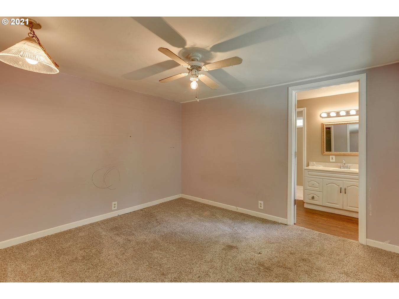 11570 Northwest West Road Portland, OR 97229 - Photo 15 of 32 Gallery Image 15
