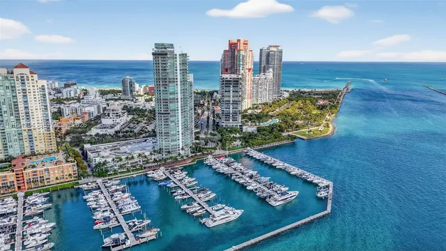 $7,995,000 | 1000 South Pointe Drive, Unit 1501, Miami Beach, FL 33139