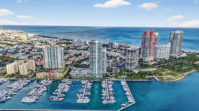 $7,995,000 | 1000 South Pointe Drive, Unit 1501, Miami Beach, FL 33139