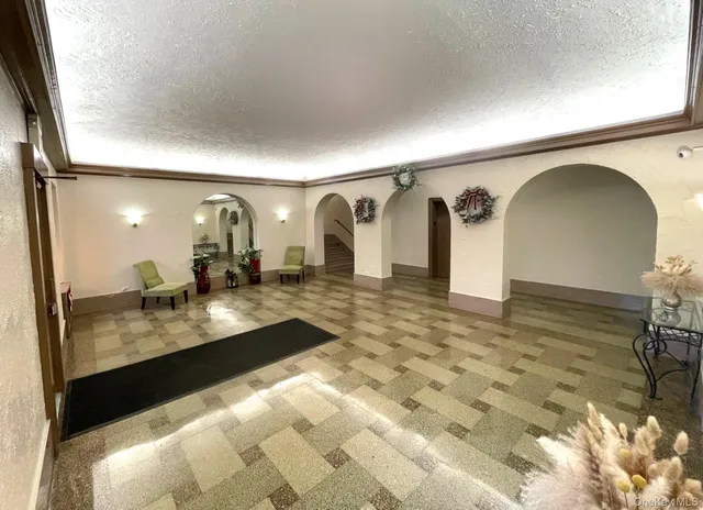 $160,000 | 475 Bronx River Road, Unit 3G, Yonkers, NY 10704